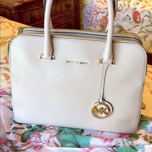 Michael Kors Dusty Pink 3 Way Handbag